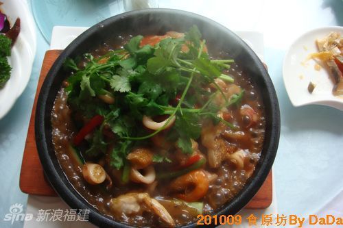 石锅海鲜_海鲜石锅杂贝_石锅千页豆腐