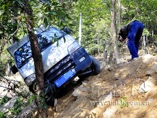 主角是将军姓许都市小说 得到外星科技 主角女