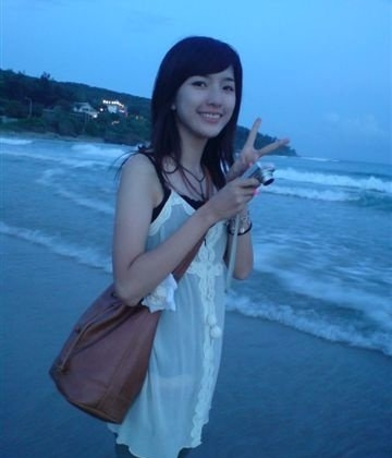 校花女生合集 19374_757374_392797.jpg