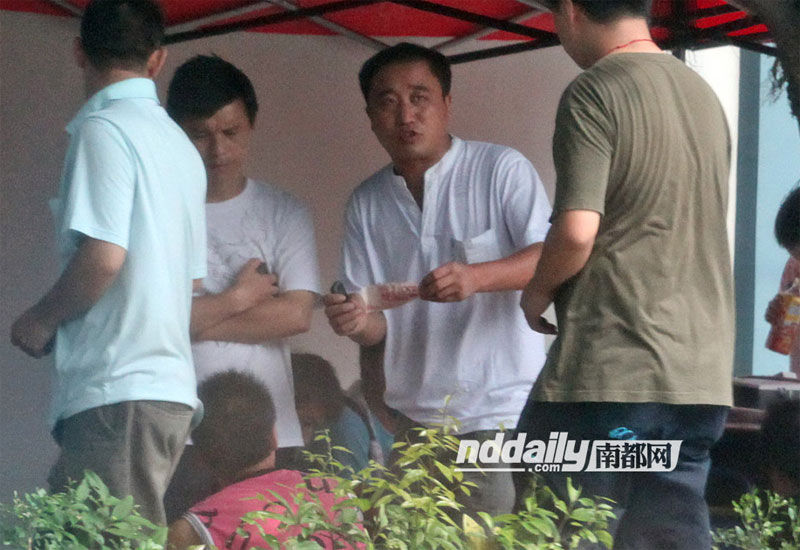 徐福记招聘_包吃住 东莞 徐福记 食品厂招聘生产工(3)