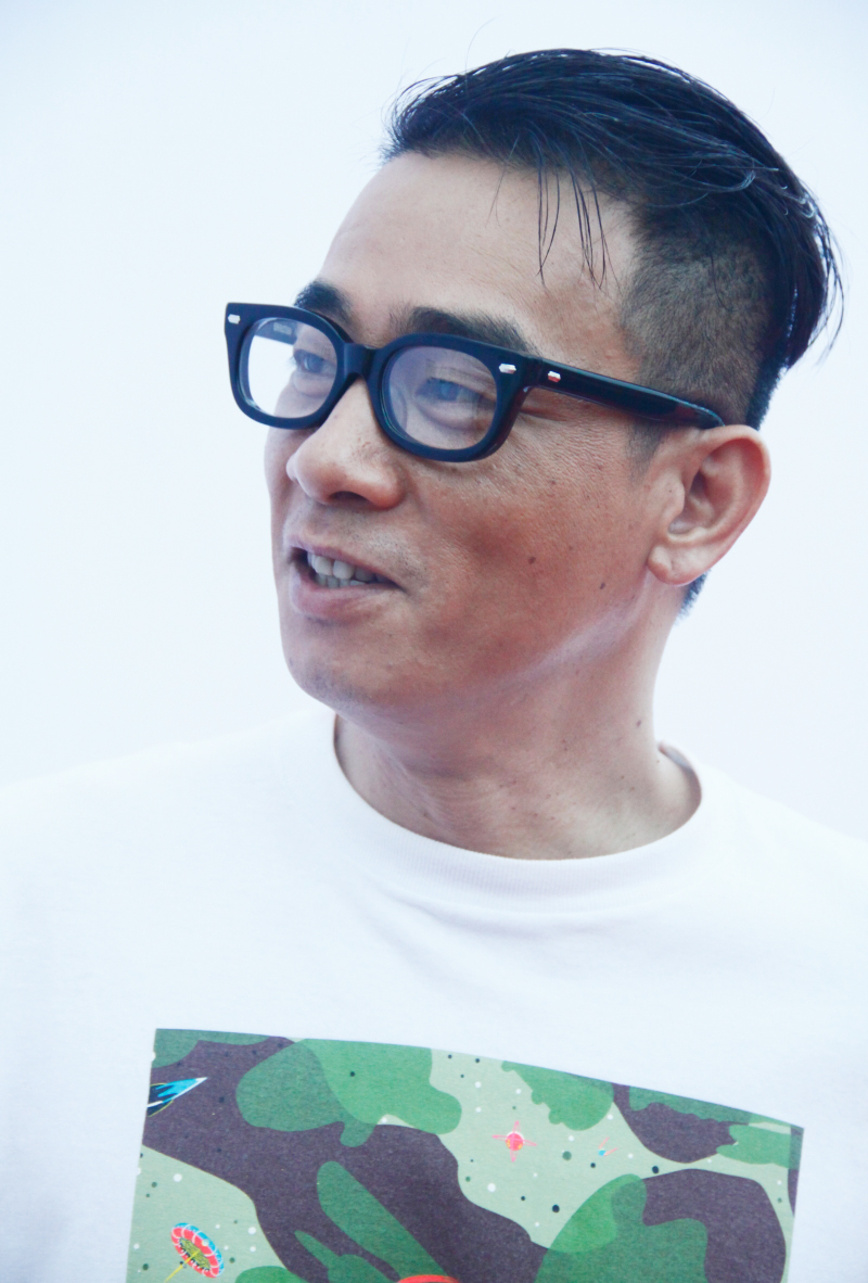 《疯狂的GPS》上川岛开机 <em>陈小春</em>和<em>老婆</em>闺蜜