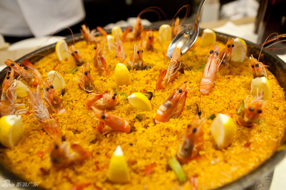 揭秘皇马特享的西班牙美食大餐 - 新闻中心 - 佛