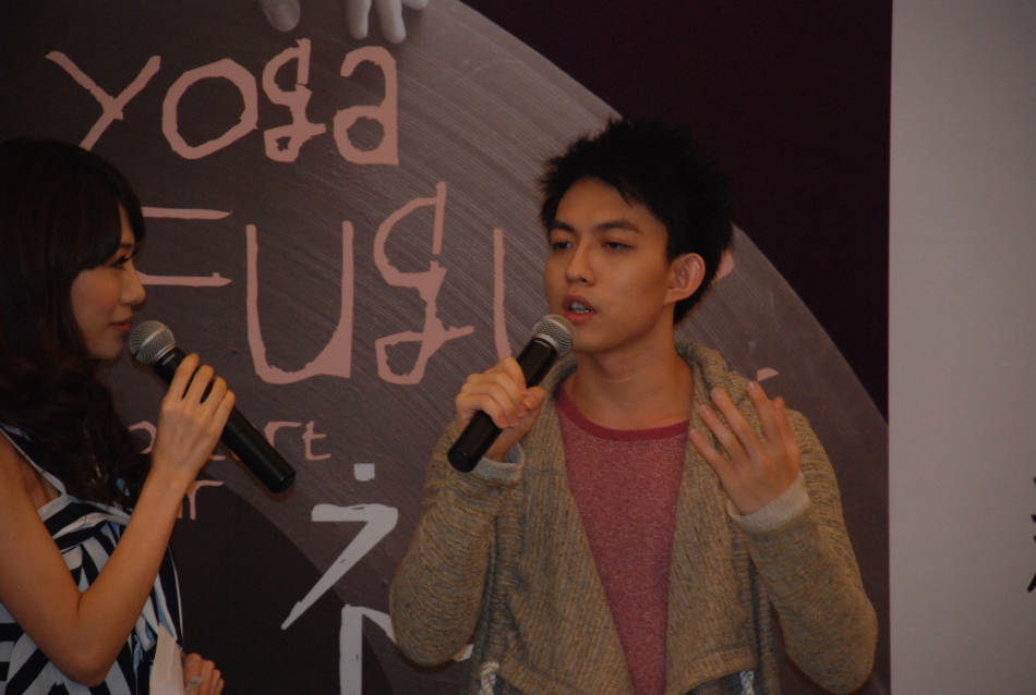 组图:林宥嘉广州宣传个唱 笑称演唱会造型会很