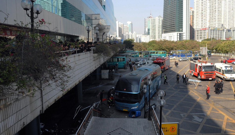 深圳罗湖汽车站大巴失控致5死5伤