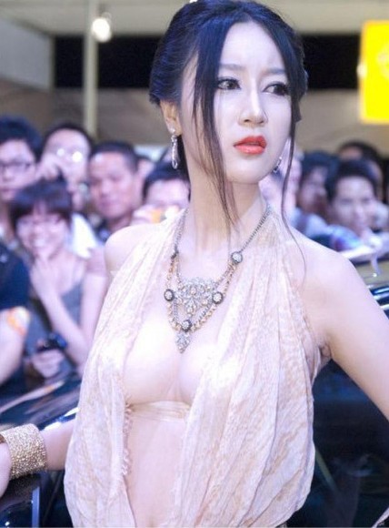 吴稀儿内衣_吴稀儿的奶