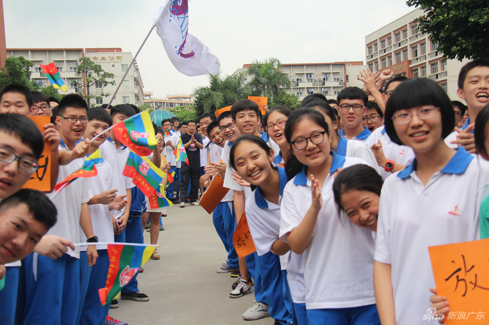 以我所期待的的高三生活为题写一篇不少于80