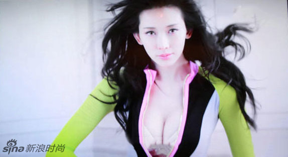 高管的内衣_内衣美女(2)