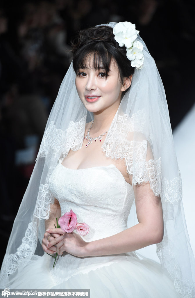 婚纱照刘海_法式刘海(2)