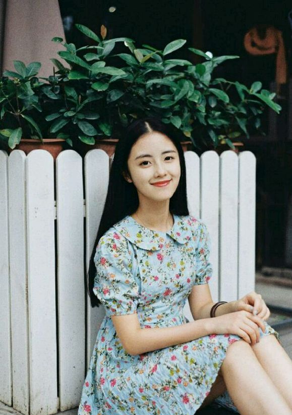 近日,深圳大学校园宣传片传出消息,校园宣传片里有爱情、婚礼故