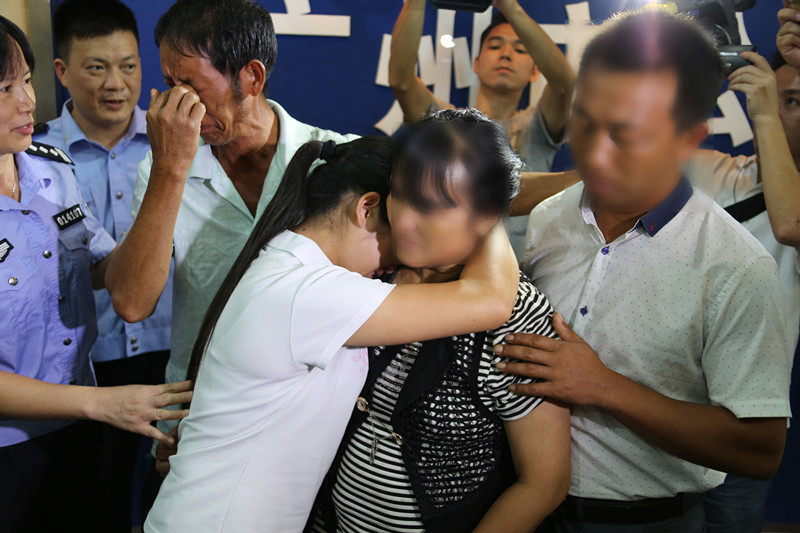 云南拐卖人口_...云南等15省区市公安机关同步开展集中抓捕、解救行动,斩断拐