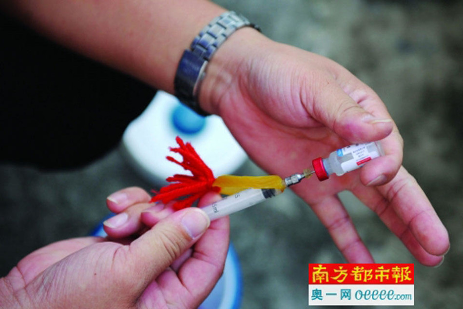 黑夜汉化组雄汁汲取_吸取与汲取的区别