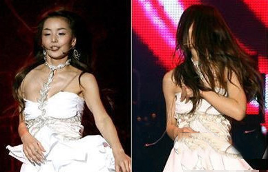 女星内衣滑落_女星走红毯内衣滑落