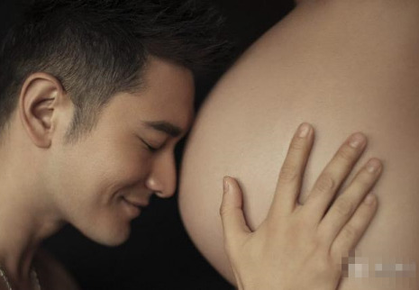 黄晓明首次公开baby孕照  孕照baby依然动人