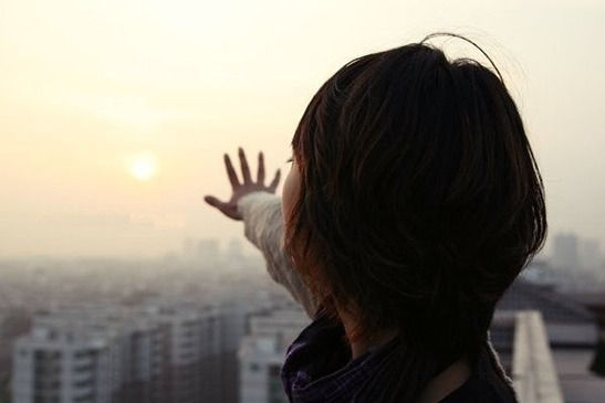 怎么才能不爱掉眼泪 3300_110773_951940.jpg