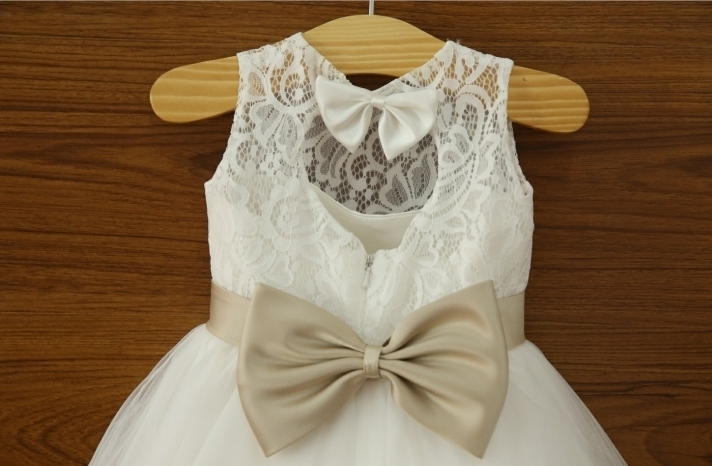 mini婚纱_五菱宏光mini(3)