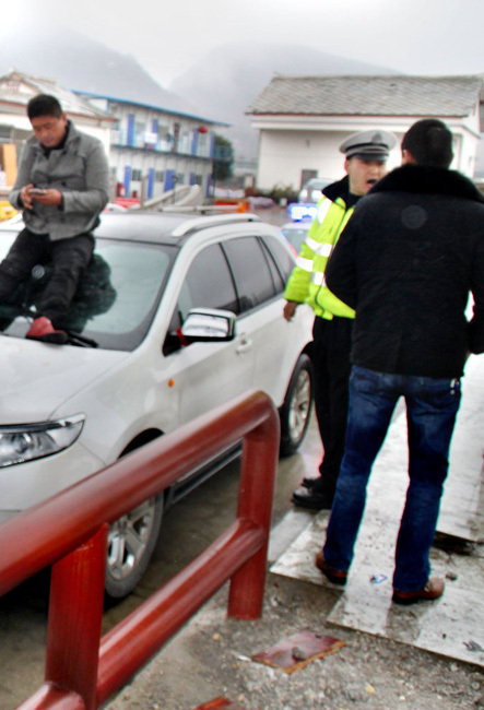 极速追赶 3209_3006502_192807.jpg