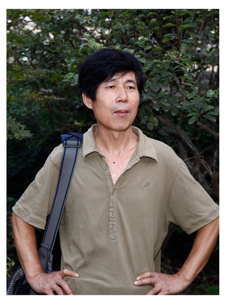 上世纪七十年代人口_上世纪六七十年代有些年轻人喜欢穿军装. 摄 -服装日(2)