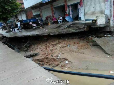 信阳商城县人口_信阳商城县行政区划图(3)