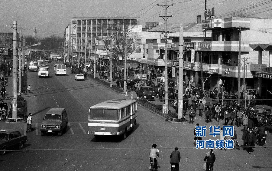 郑州1954年人口_郑州人口年龄结构(2)