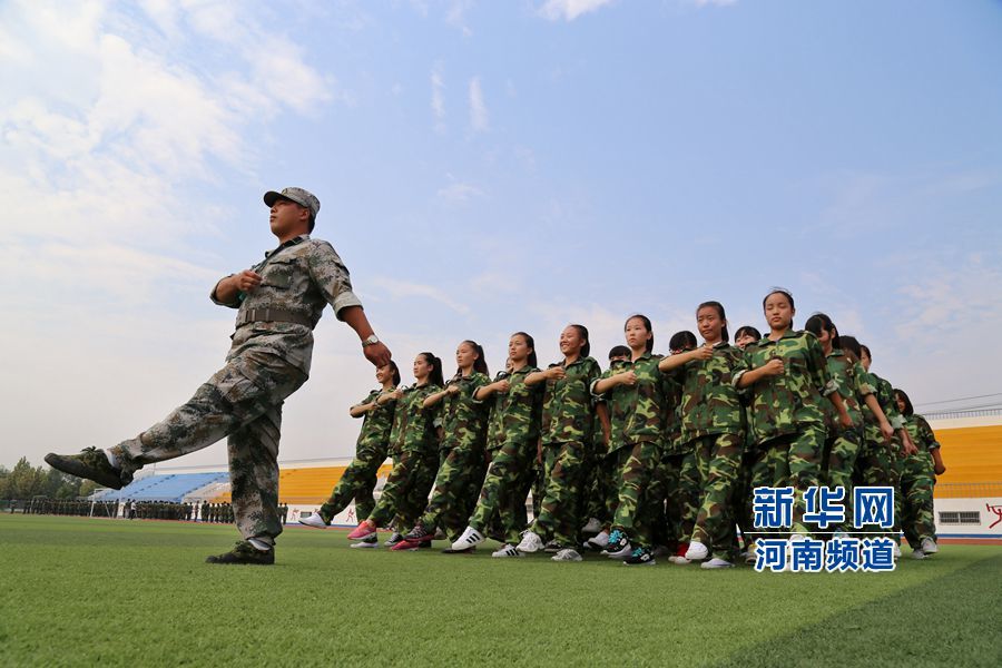 2015草塔中学军训,走读生要住校吗?