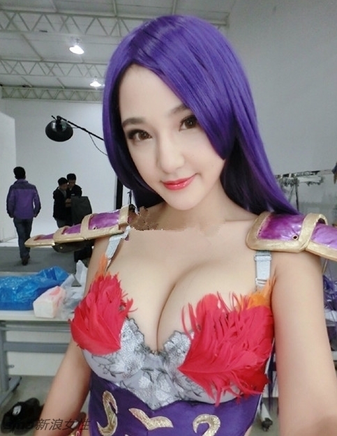 老师喂我乳我脱她内衣_老师喂我吃饭简笔画(3)