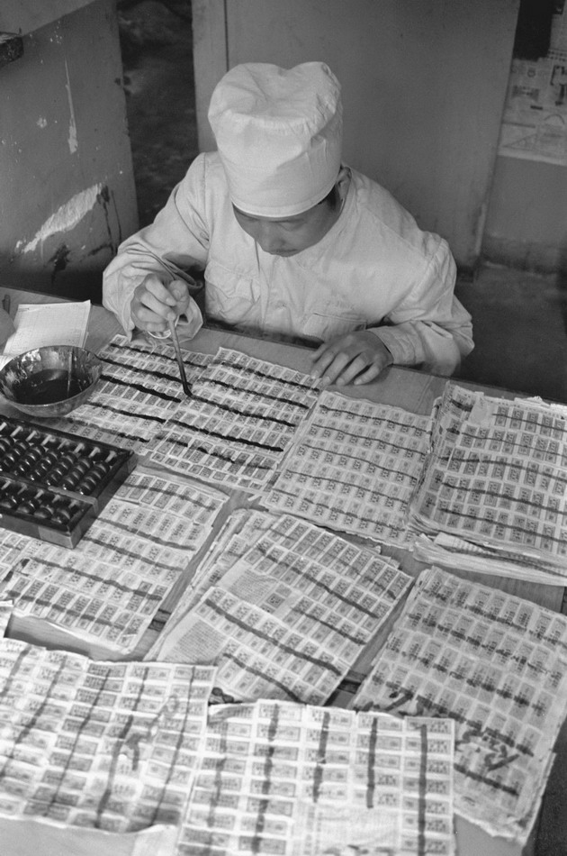 中国人口多底子薄_中国人口多 底子薄 发展不平衡,依然是一个发展中国家