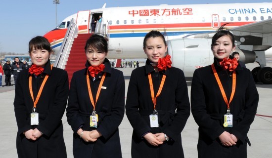 机场提货接待员具体工作内容是什么,谢谢!工资