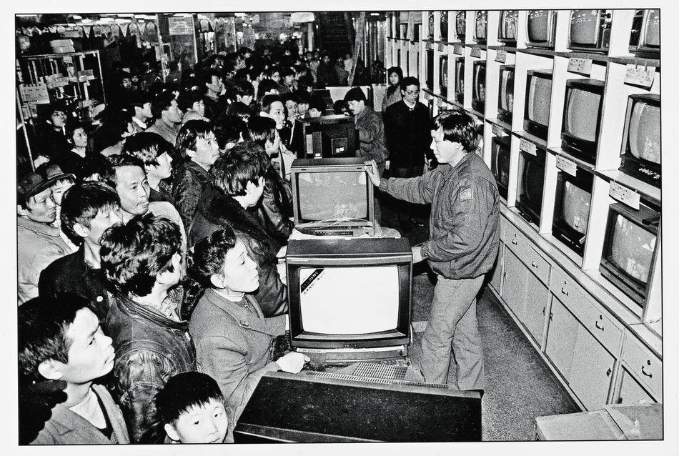 武汉人口80年_武汉人口分布图(2)