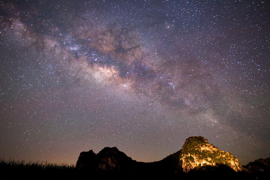 描写夏季,秋季和冬季的四字成语有哪些?-要关