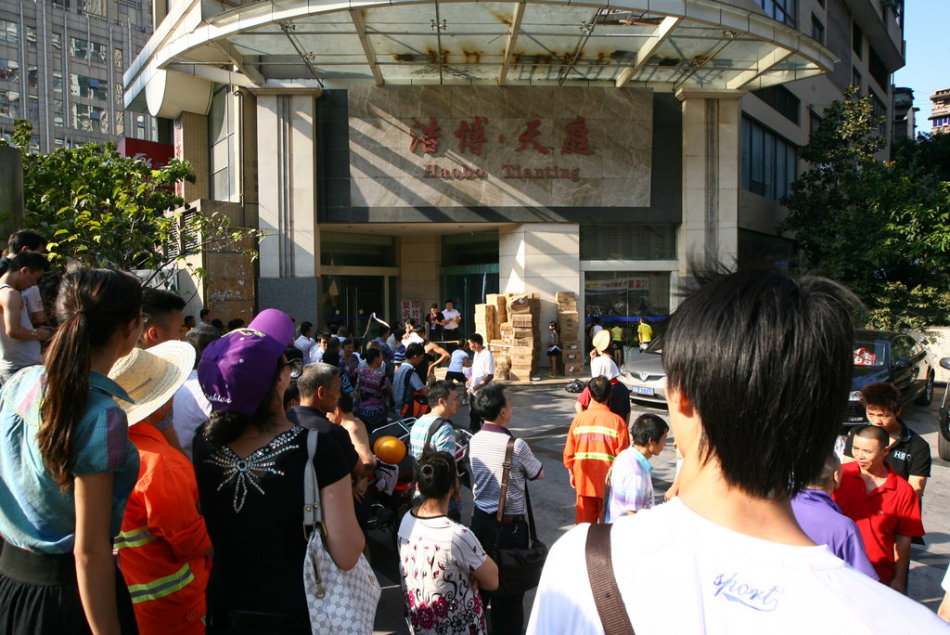 江北区2011年总人口_农民工讨薪艰辛路(3)