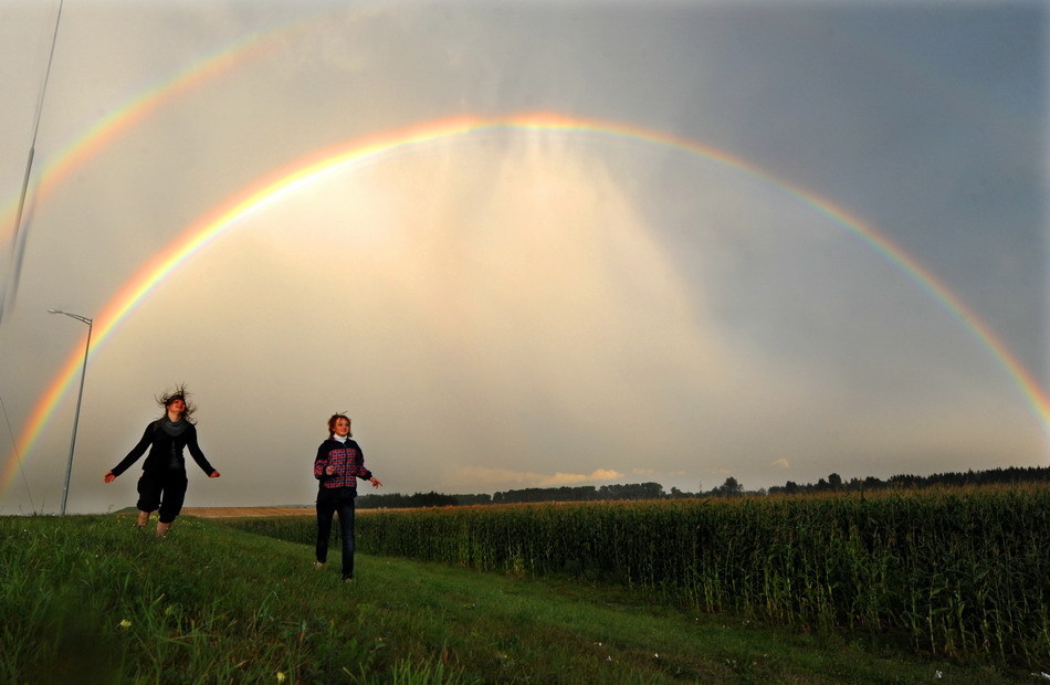 梦幻般的彩虹---