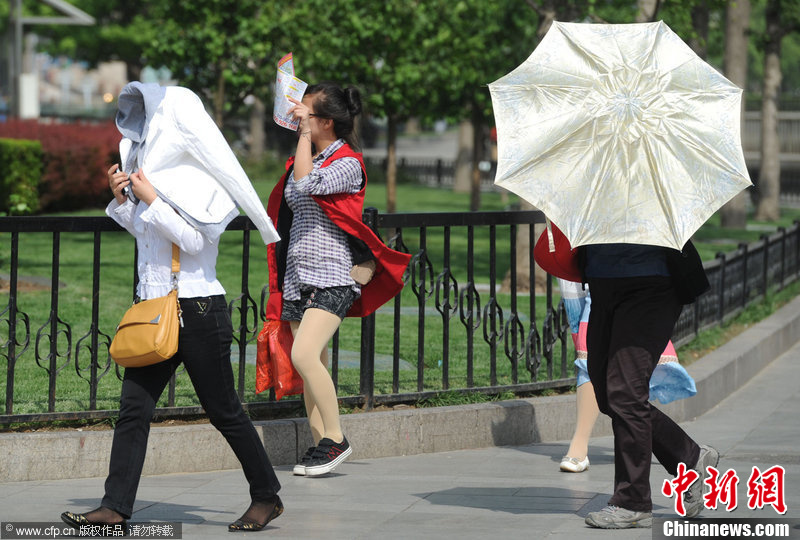 北京气温持续升高突破30摄氏度