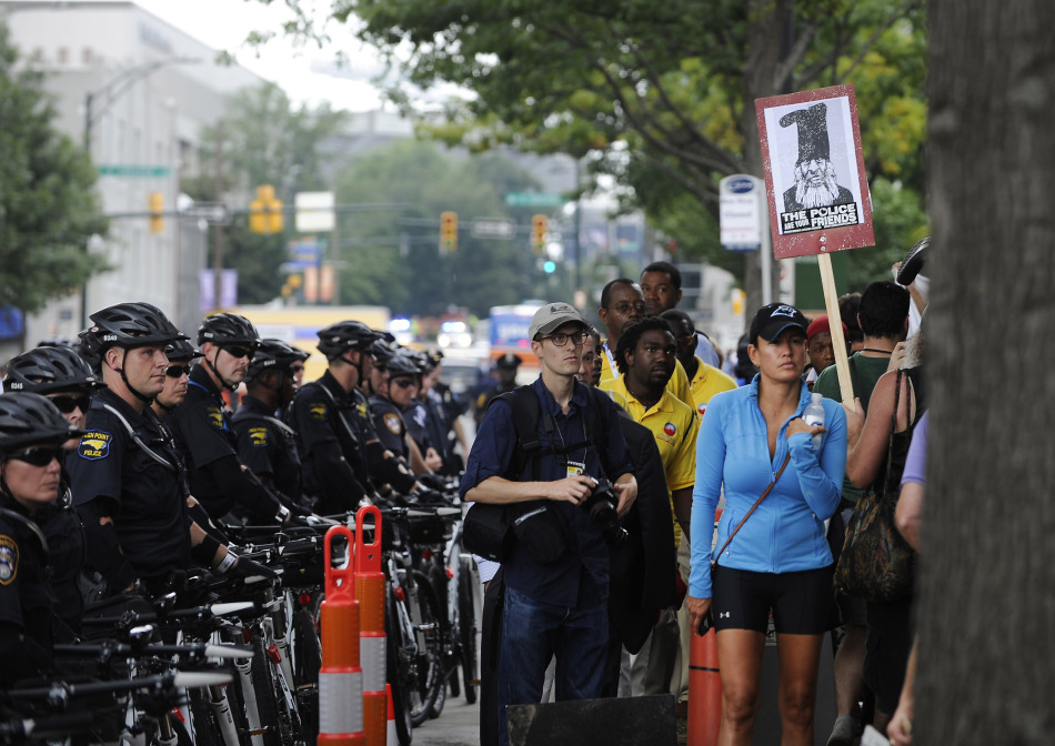 不属于党内演说四大家_村党支部委员竞选演说