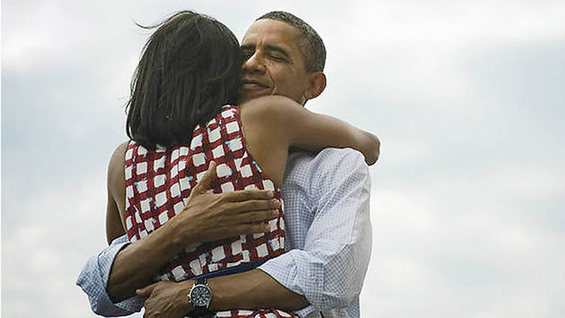 facebook老板老婆照片 36885_213927_873941.jpg