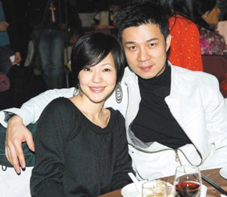 组图:揭秘女主播背后的男人 - ●文娱关注 - 风雨