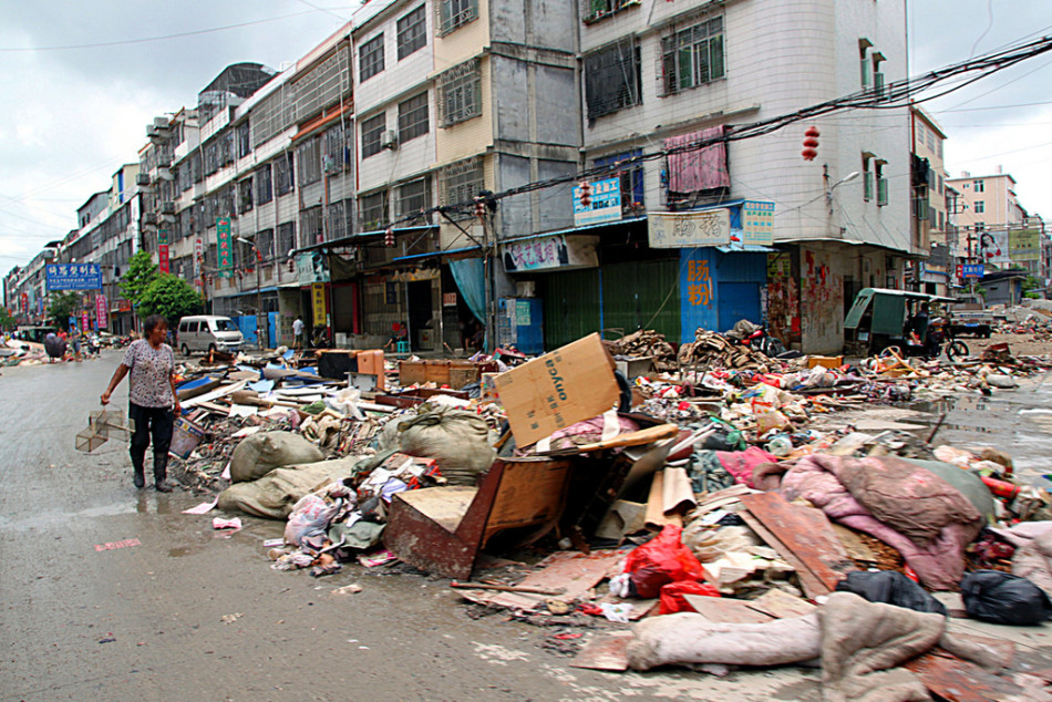 汕头市8月30号水灾图片