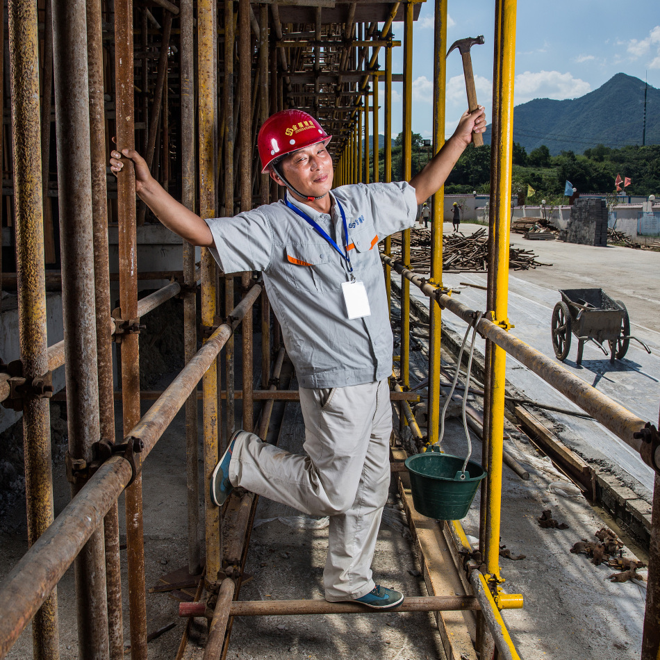 怎么找工地项目经理 52343_332645_322279.jpg