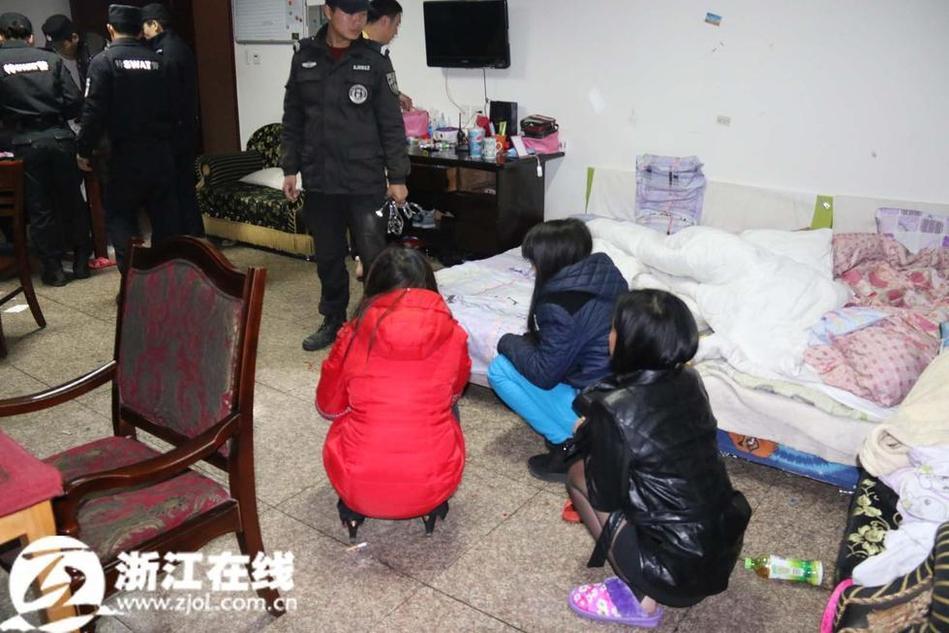 王冠伊-乐鱼app(leyu)官方网站-乐鱼官网