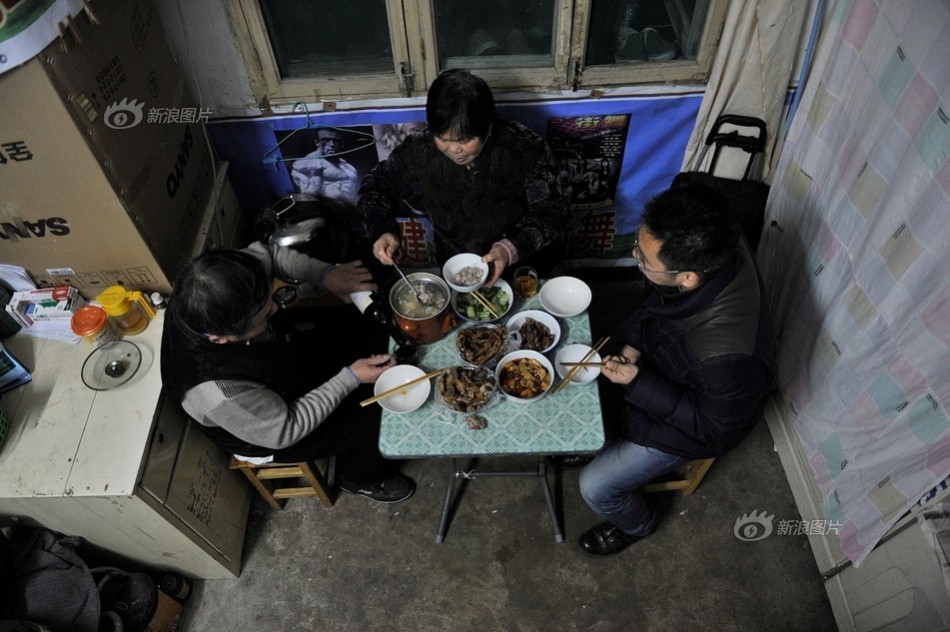 无为有多少人口_爱心献社会 真情暖人间(2)