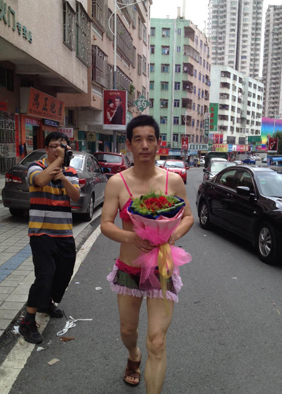 Men in 2 peice bikini foto 788
