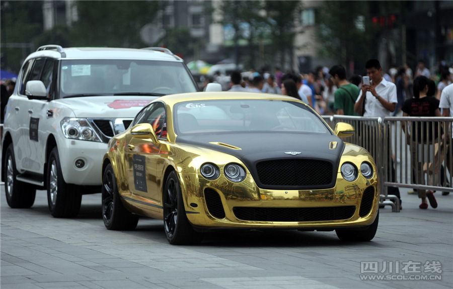 The Chinese new riches and their expensive cars WAUTOM 中国汽车