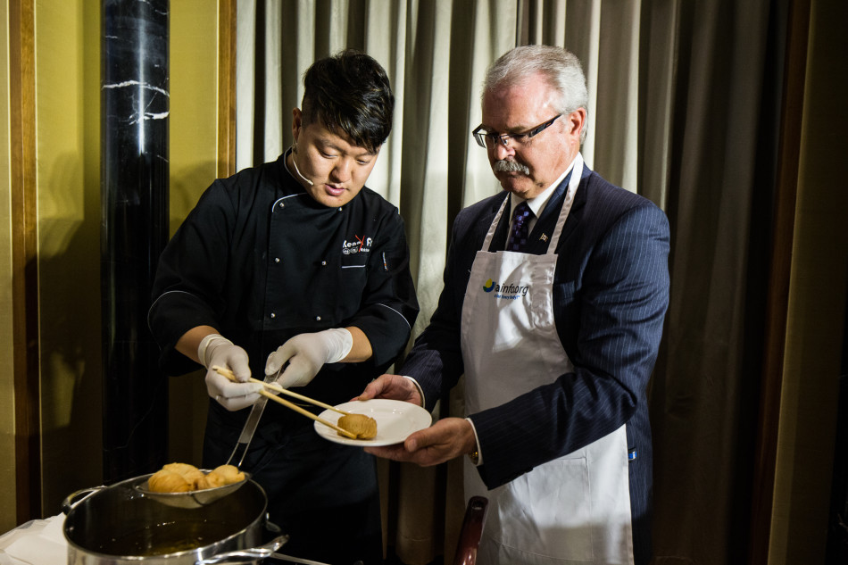 加拿大实力与风采厨艺演示 -- 佛山E家|佛山信息