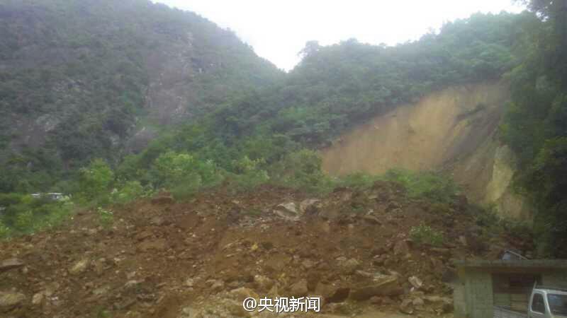 福贡县人口_信通中国走进云南福贡 衣暖一生搭建关爱之桥(3)