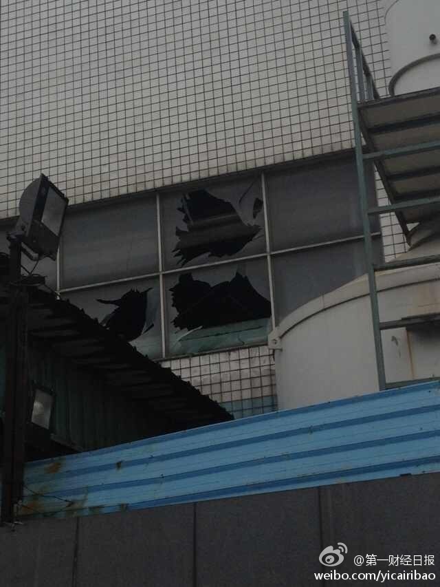 直击昆山中荣工厂爆炸事故现场