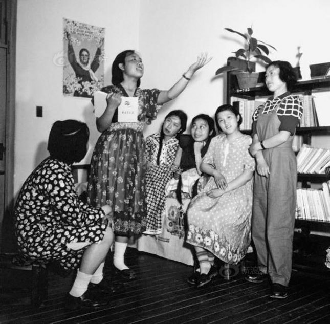 1950年代院系调整后"哲学系竟失去了存在的余地.图为1956年,大