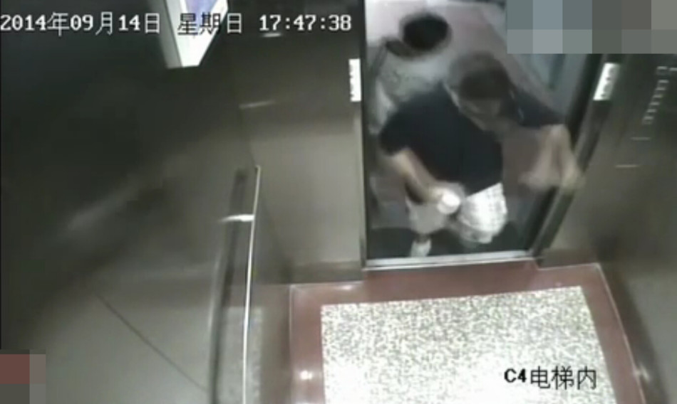 厦门华侨大学一名学生被卡电梯身亡_高清图集_新浪网