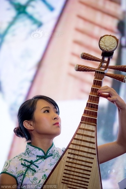 金蛇狂舞琵琶简谱_金蛇狂舞琵琶谱(2)
