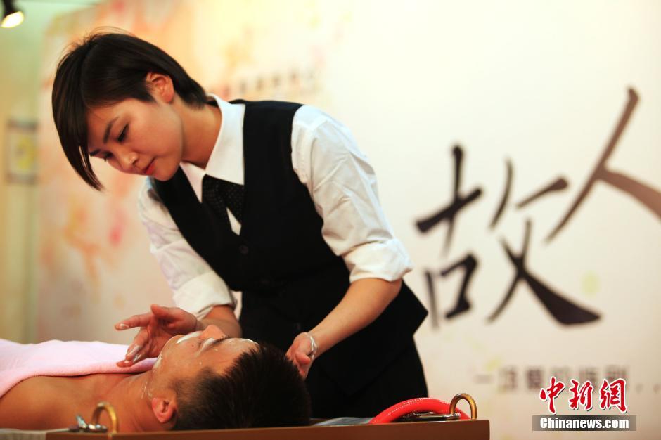 亚冠16强对阵-爱游戏App官方下载入口-爱游戏