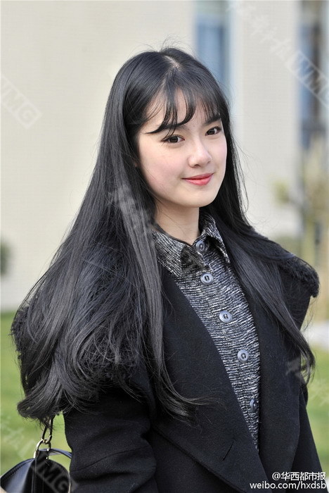 四川一大波美女学生参加艺考 不乏颜值很高的萌妹子