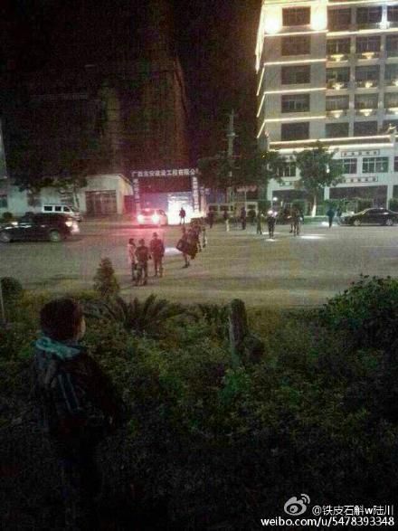 新疆维族人口_新疆的人口结构为何如此复杂(2)